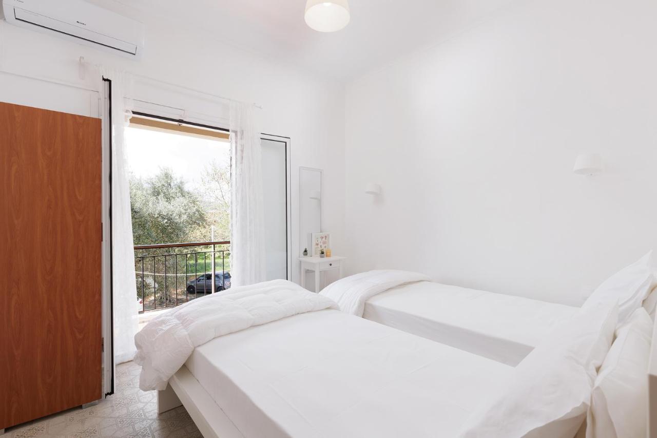 The Island Life Apartments By Konnect, Ipsos Beach 外观 照片